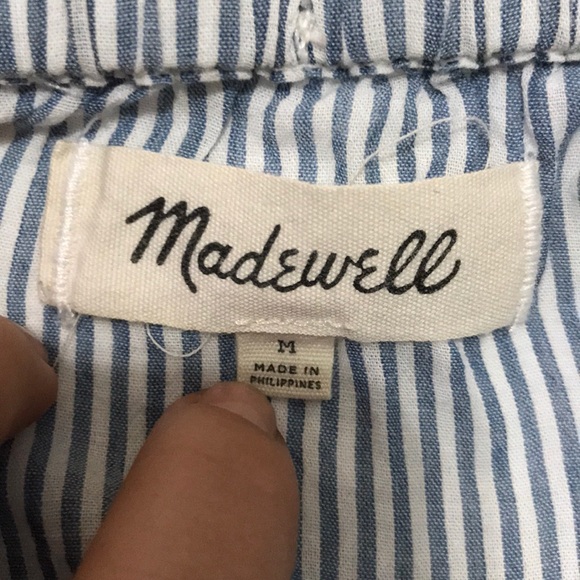 Flowy top - Picture 2 of 3